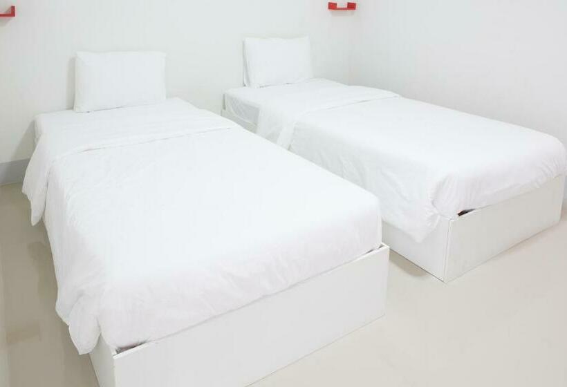 １ベッドルームアパートメント, Honghub Sakon