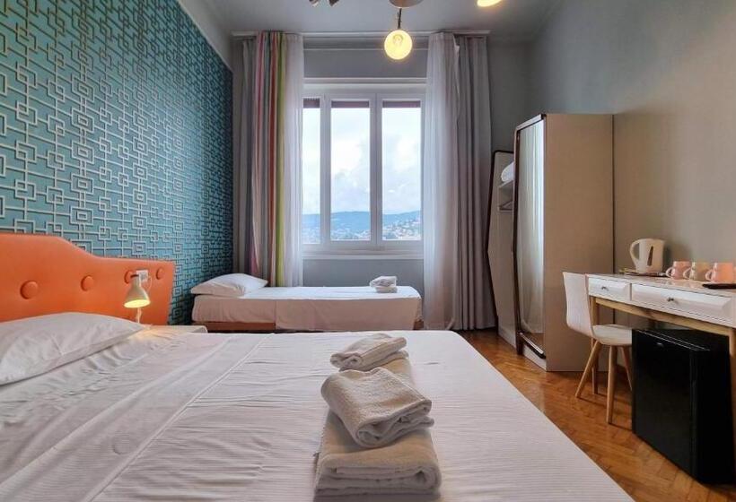 اتاق استاندارد سه نفره, Locanda Al Volo Tor Bandena