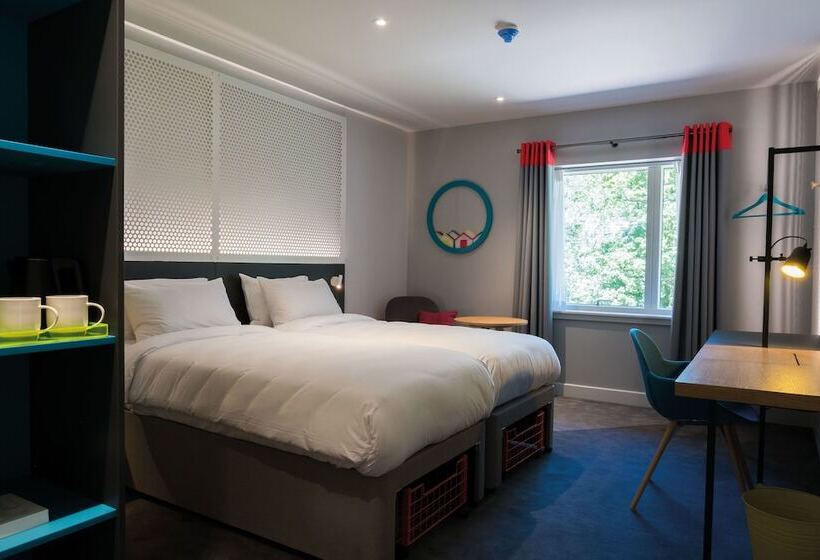 スタンダードルーム, Lodge At Solent