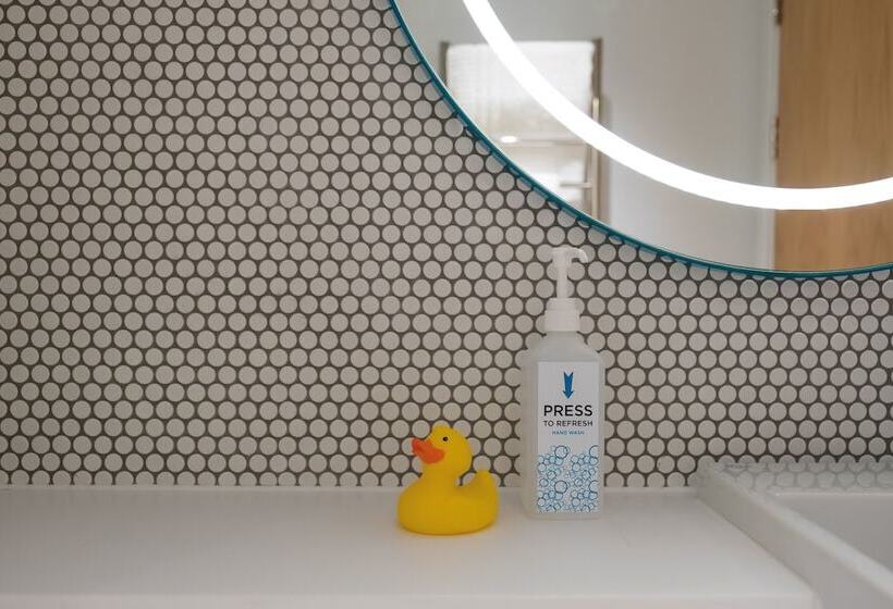 エグゼクティブファミリールーム, Lodge At Solent