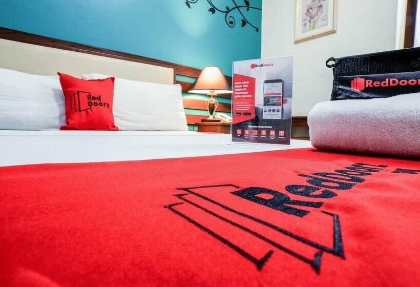 Номер Стандарт, Reddoorz Plus Near Rizal Junction