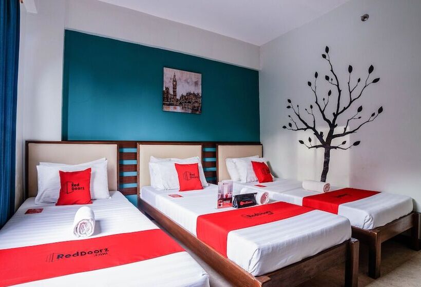 Номер Стандарт, Reddoorz Plus Near Rizal Junction