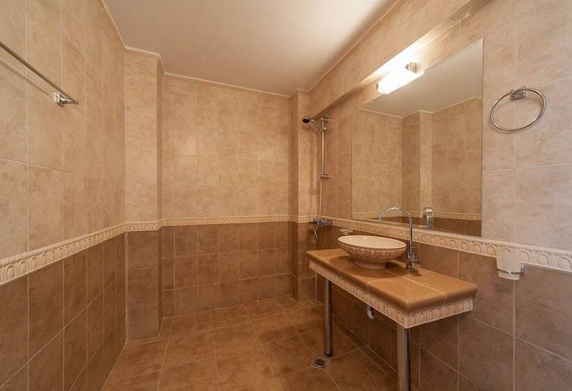 침실 1개 베이직 아피트, Roel Residence Apartments