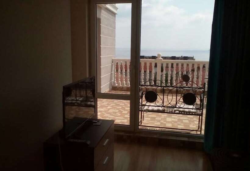 Апартаменты Basic 1 Спальня, Roel Residence Apartments