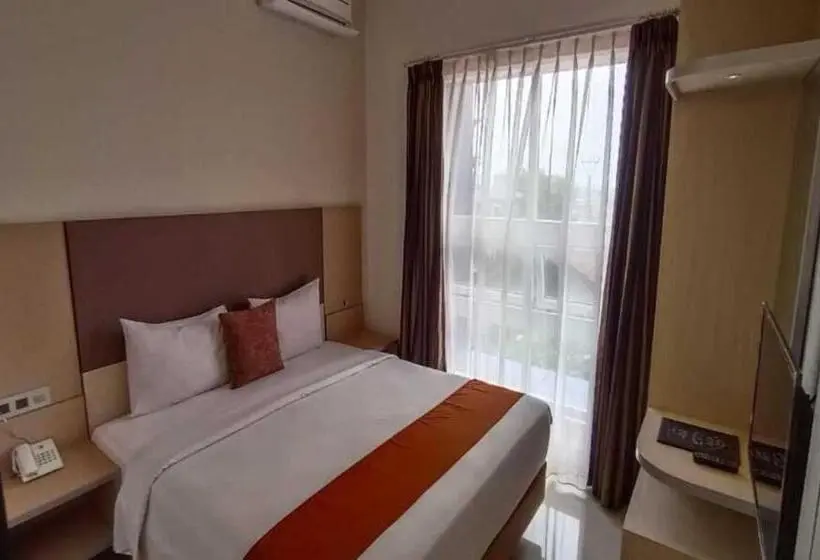 Perhehuone, Sparks Odeon Sukabumi Artotel Curated