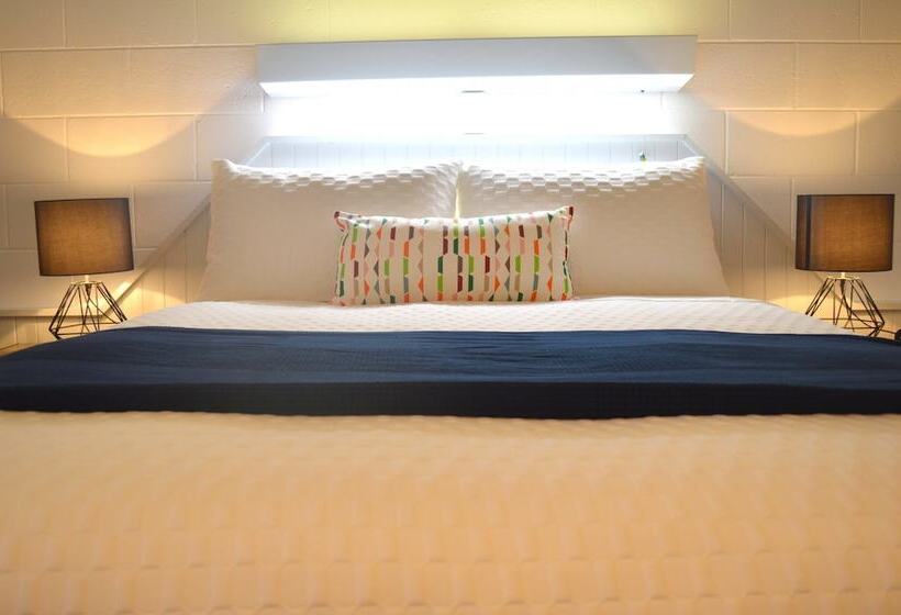 Apartamento 2 Dormitórios, Penguin Seaside Motel