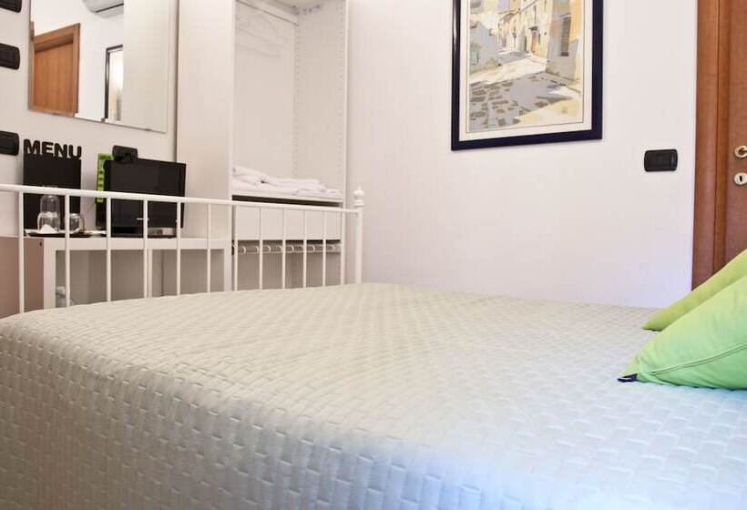 اتاق عادی, 59 Steps Trevi