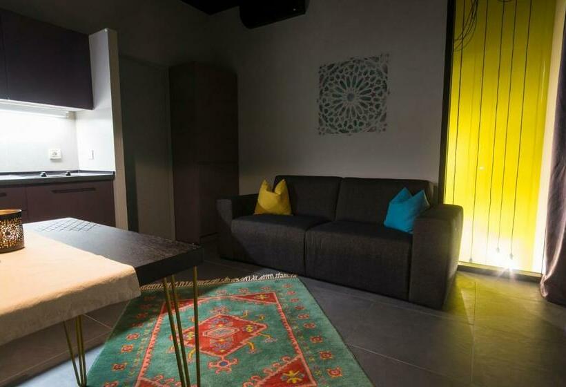 דירת חדר דלוקס, Apartments And Rooms Lejletul