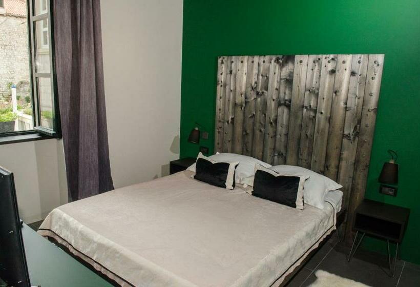 带1个卧室的豪华公寓, Apartments And Rooms Lejletul