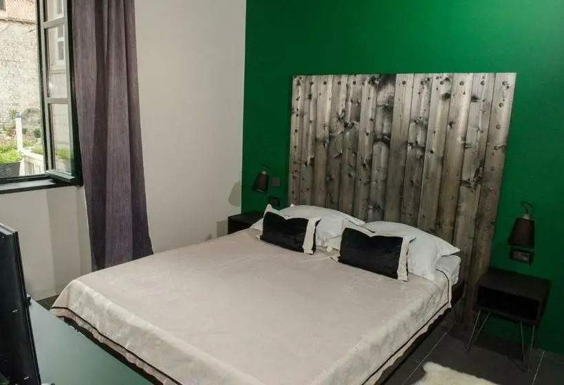 １ベッドルームのデラックスアパートメント, Apartments And Rooms Lejletul