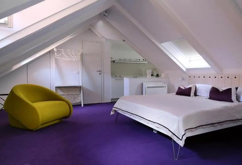 デラックススタジオ, Apartments And Rooms Lejletul