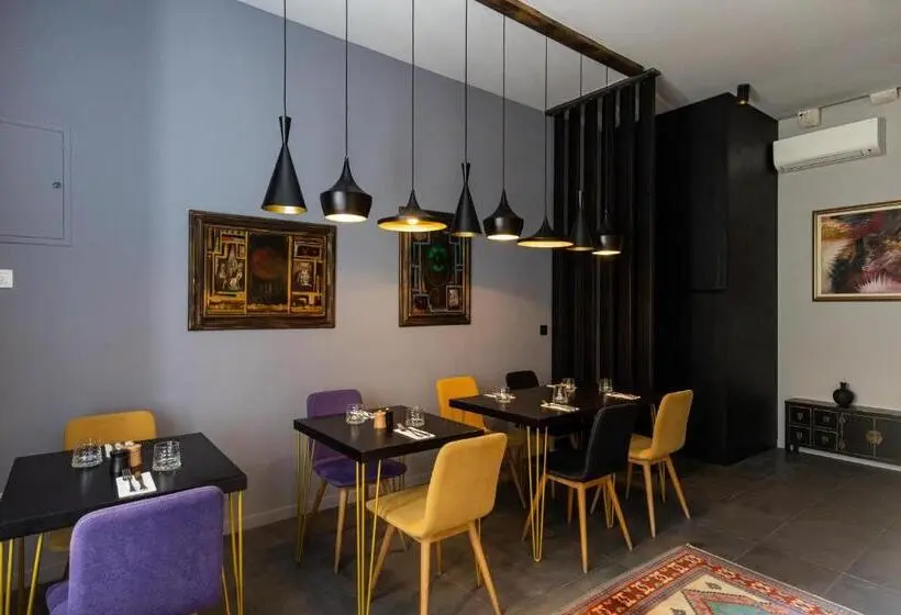 デラックスルーム, Apartments And Rooms Lejletul