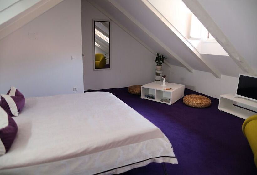 סטודיו דלוקס, Apartments And Rooms Lejletul