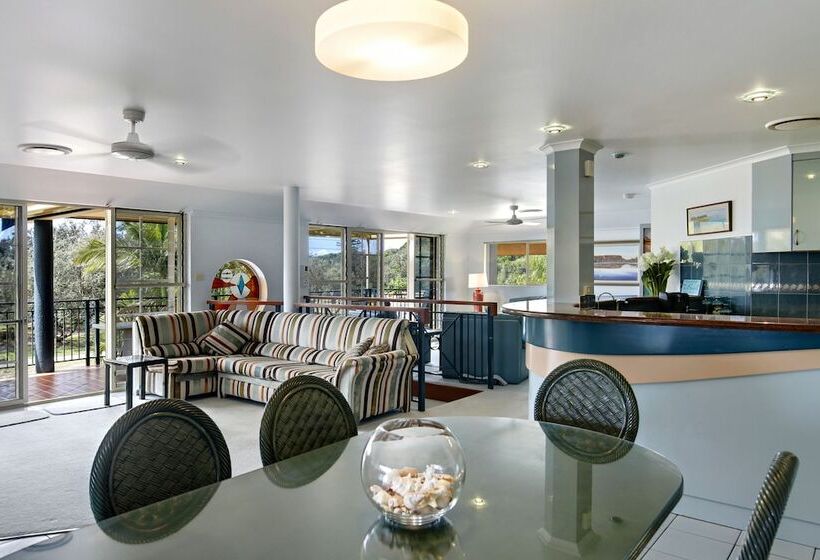 Апартаменты Пентхаус 1 Спальня, Sea Breeze On Main Beach