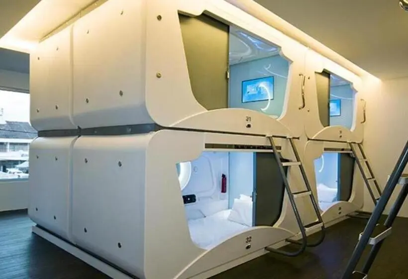Standardeinzelzimmer, M Qube