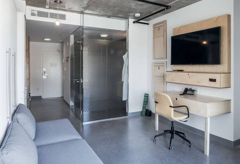 استودیوی استاندارد با تخت دوبل, Boxotel Montreal