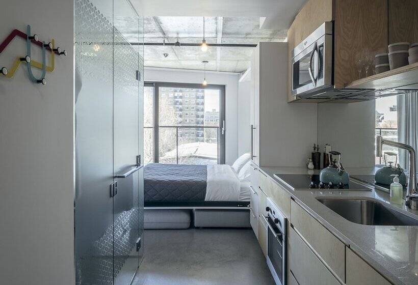 استودیوی استاندارد با تخت دوبل, Boxotel Montreal