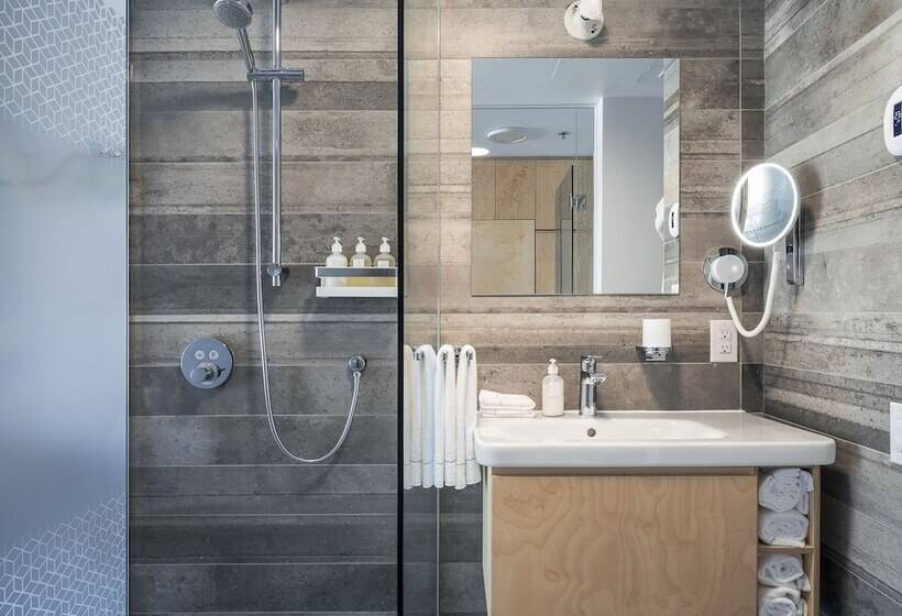 استودیوی استاندارد با تخت دوبل, Boxotel Montreal