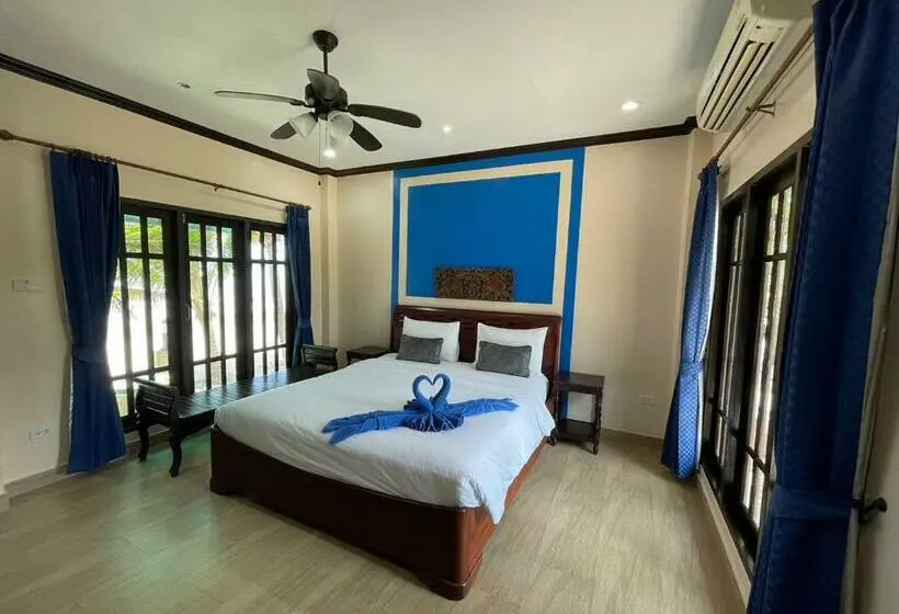 بانگلوی استاندارد با چشم‌انداز دریا, Baan Faa Talaychan Resort