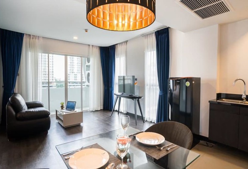 سوییت, Blue Boat Hotel Jc