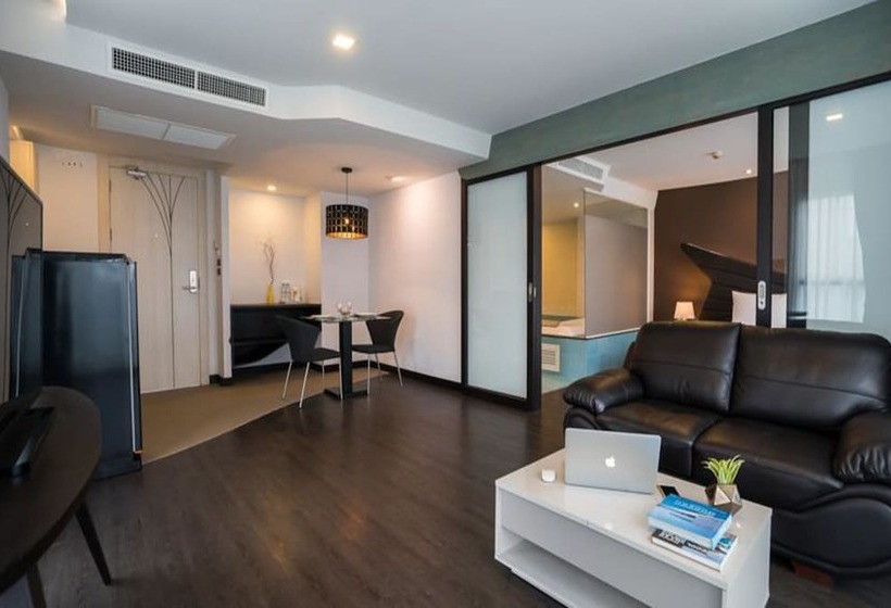 سوییت, Blue Boat Hotel Jc