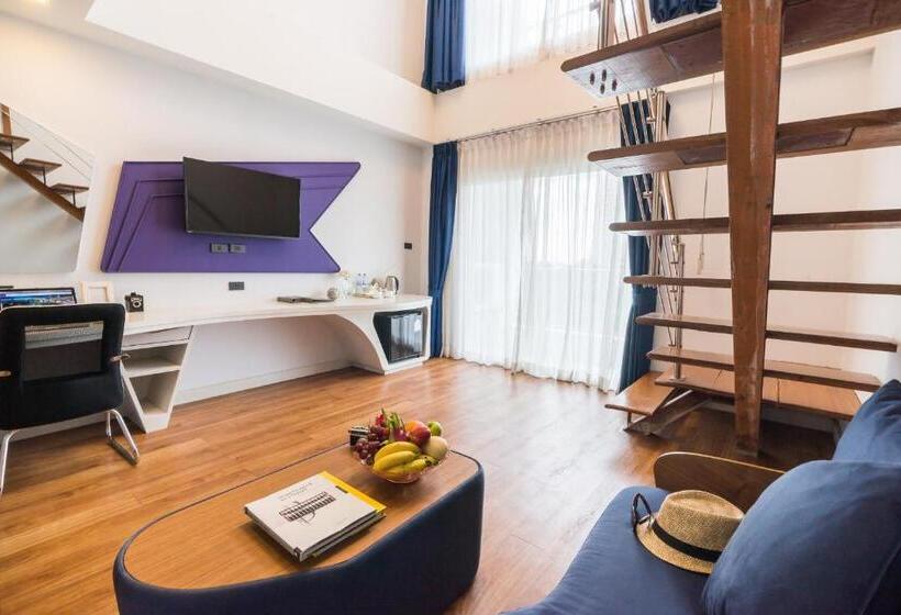 اتاق دوبلکس, Blue Boat Hotel Jc