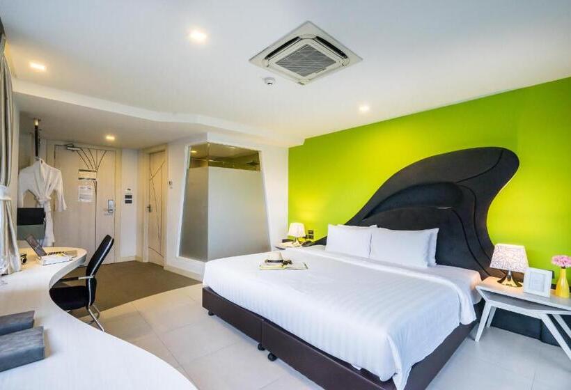 اتاق لوکس با بالکن, Blue Boat Hotel Jc