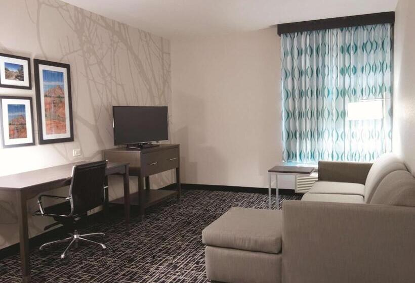 패밀리 스위트, La Quinta By Wyndham Pampa