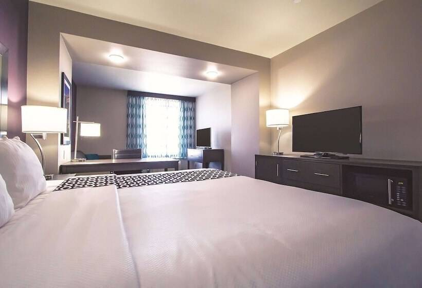 장애인용 디럭스룸, La Quinta By Wyndham Pampa