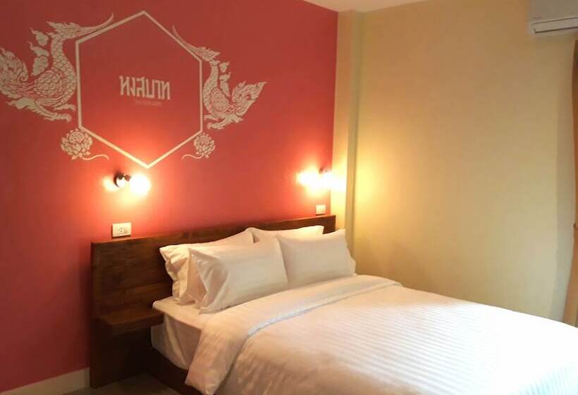 اتاق لوکس, Siri Poshtel Bangkok