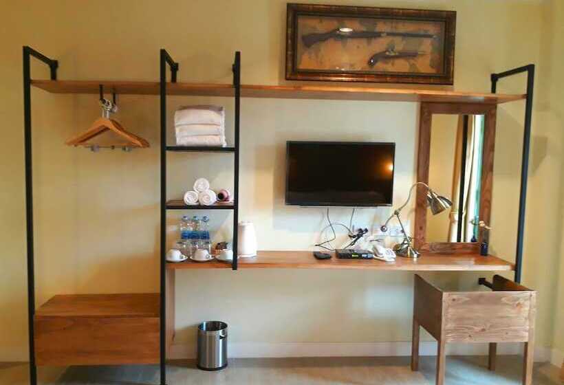 اتاق لوکس, Siri Poshtel Bangkok