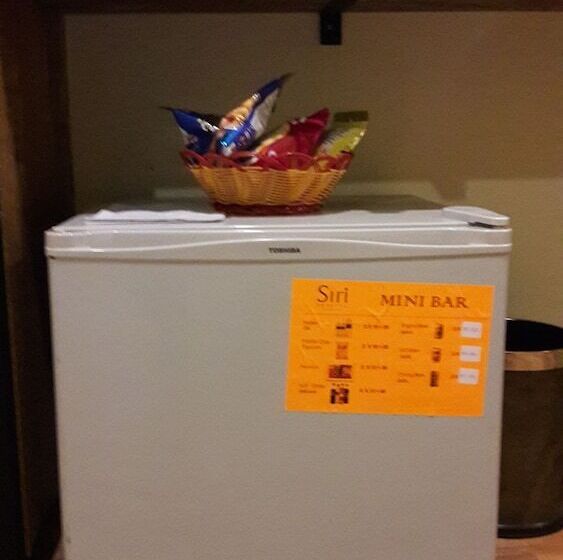 اتاق لوکس سه تخته, Siri Poshtel Bangkok