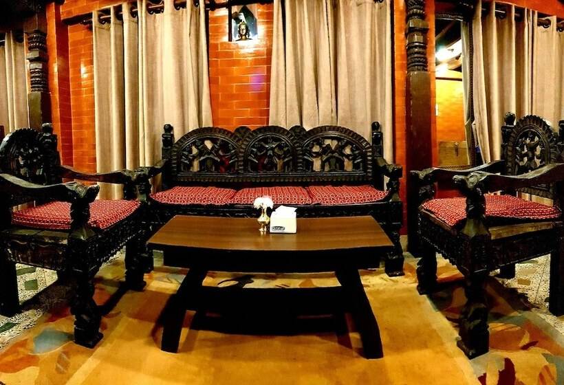 آپارتمان سوپریور 1 خوابه, Temple House