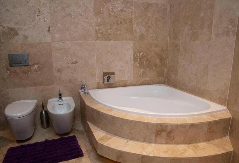 اتاق لوکس, The Mount Knysna