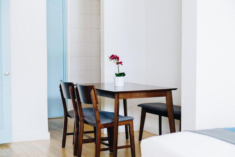 Habitació Superior, Asterolithos