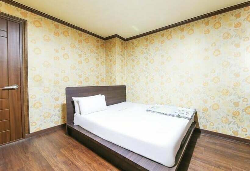 غرفة قياسية, Motel Sangmu Gwangju
