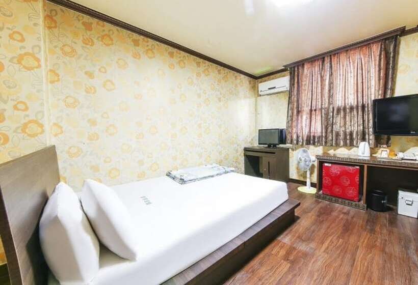 غرفة قياسية, Motel Sangmu Gwangju