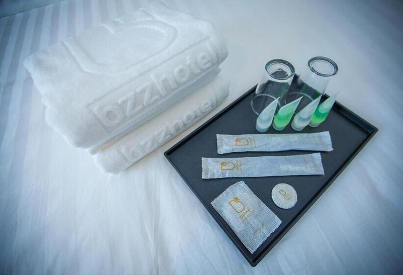 프리미엄 룸, Bzz