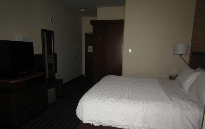 غرفة قياسية سرير كينج, Fairfield Inn & Suites By Marriott Sidney