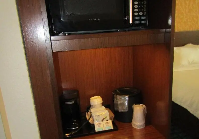 Standard-huone King-vuode, Fairfield Inn & Suites By Marriott Sidney