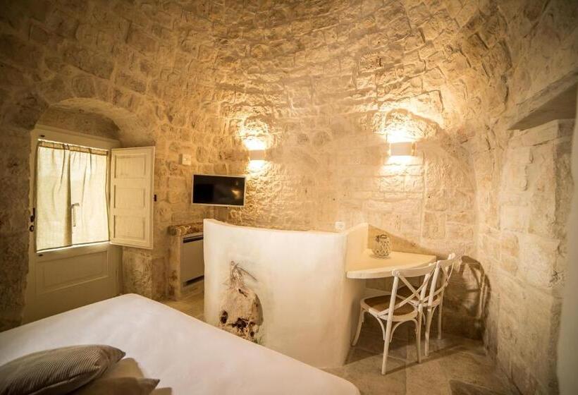 سوئیت با وان آب گرم, Resort La Corte Dell Astore  Wild In Style Resort