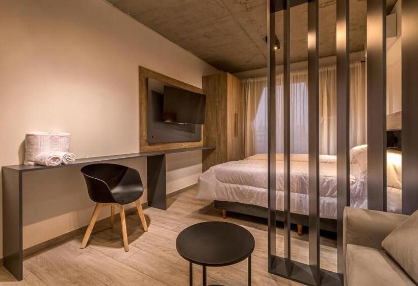 חדר סטודיו סטנדרד, HOL Saenz Peña