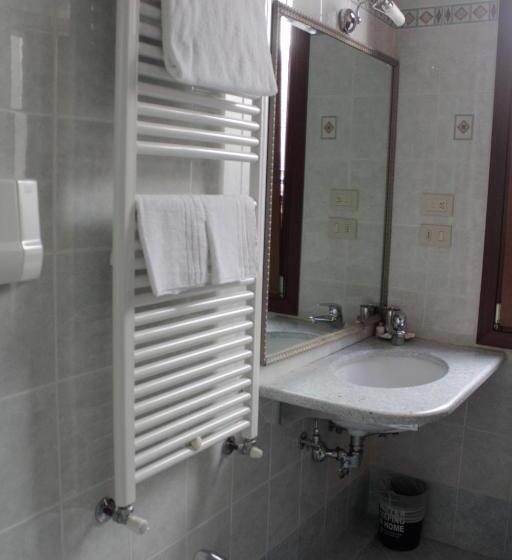 اتاق استاندارد, B&b Cà Del Modena Di Maurizio Pavanello