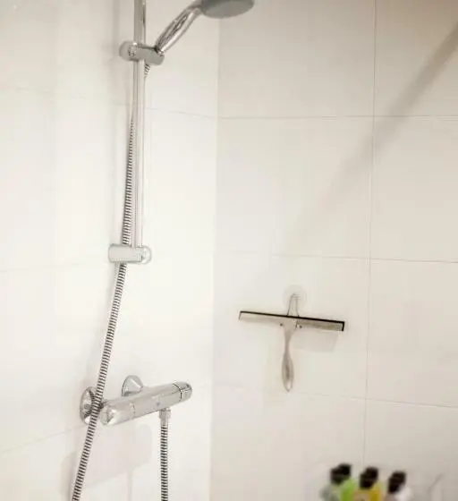 デラックスの４人部屋, Kuwadro Guesthouse Centrum