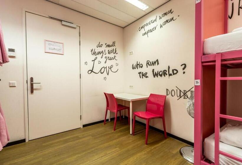 تختخواب در اتاق مشترک, Hostelle   Women Only Hostel Amsterdam