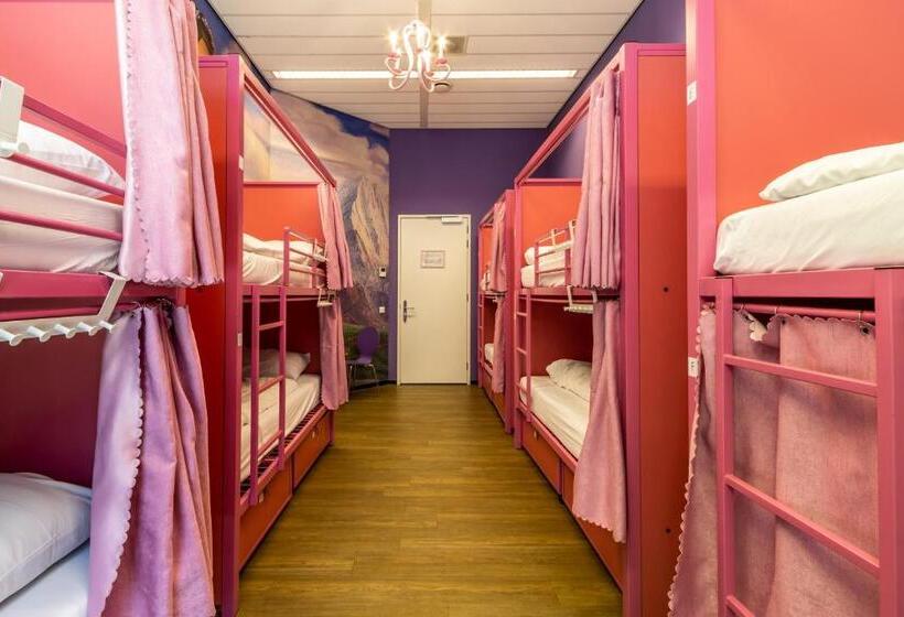 تختخواب در اتاق مشترک, Hostelle   Women Only Hostel Amsterdam