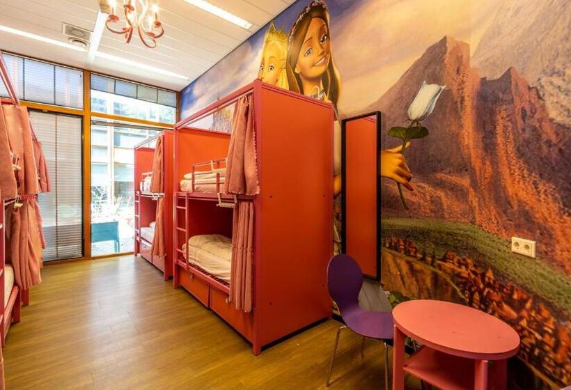تختخواب در اتاق مشترک, Hostelle   Women Only Hostel Amsterdam