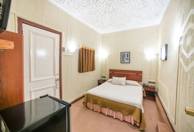 اتاق استاندارد, Sahara Inn