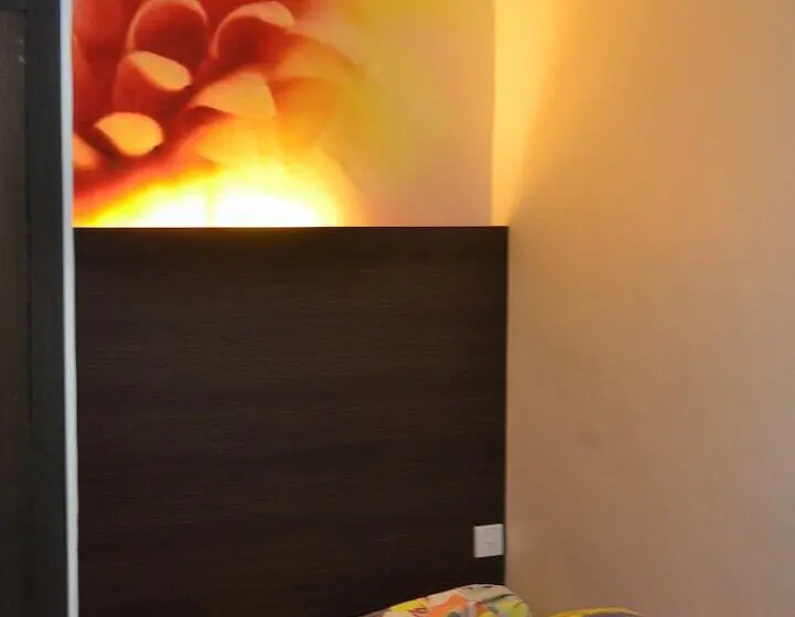اتاق استاندارد, Wisma Sentosa