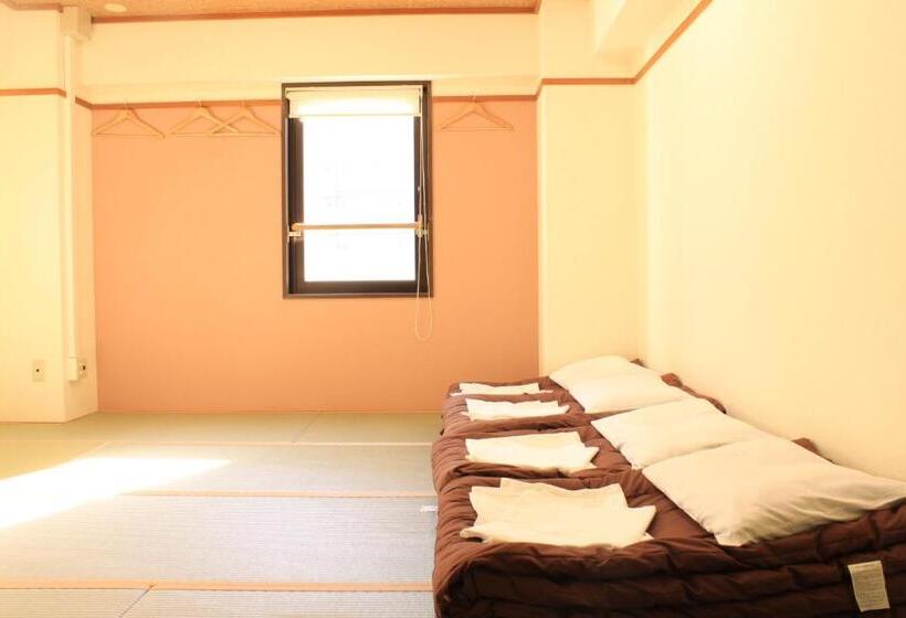 Номер Superior, T And K Hostel Kobe Sannomiya East